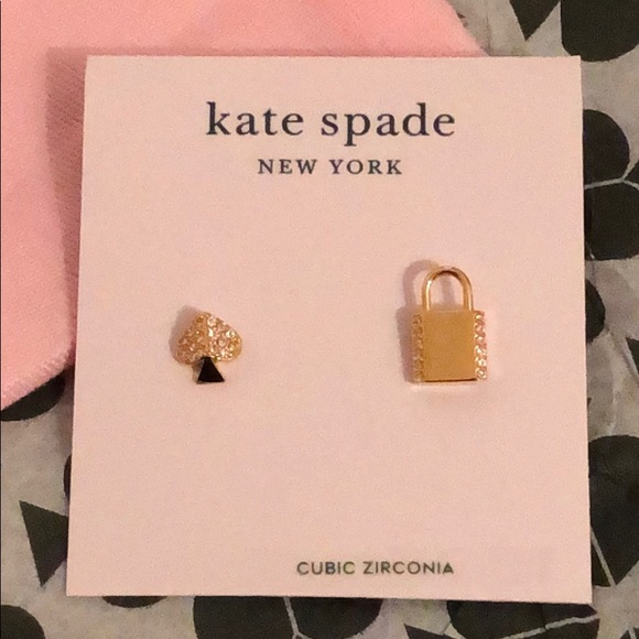 NWT Kate Spade Lock Spade stud earrings - Picture 5 of 9